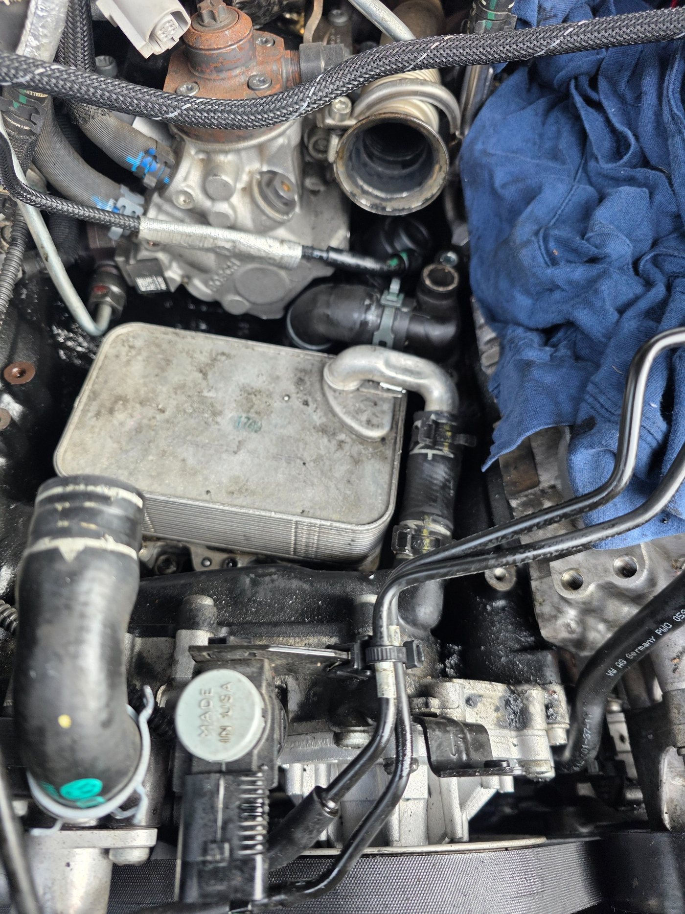 Engine repair detail